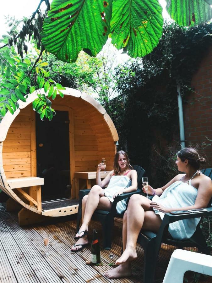 Skindles Guesthouse Poperinge Eksteriør billede